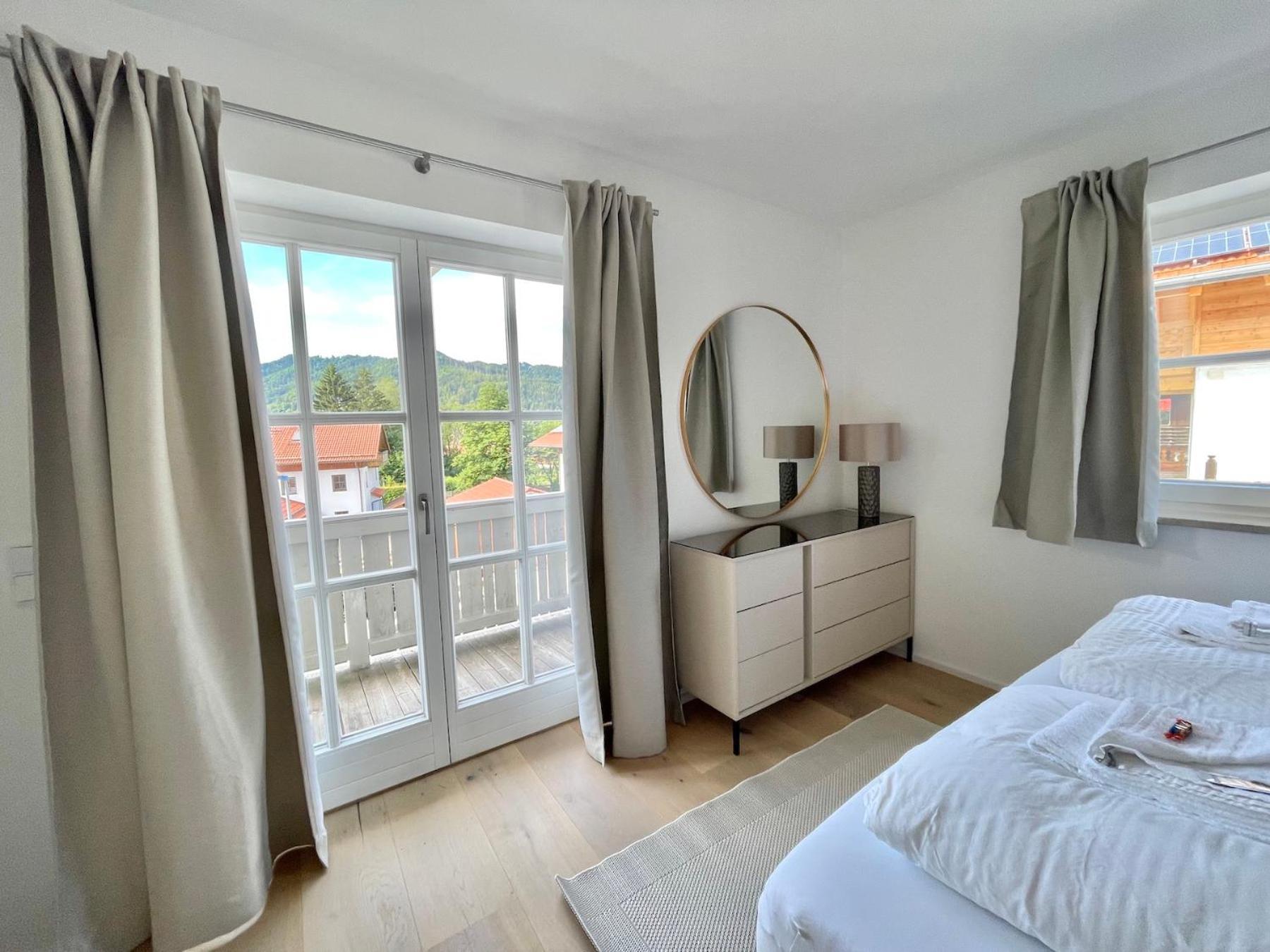 Ferienwohnung "Aschbergblick" - Edel Wohnen Im Ortskern Шлирзе Экстерьер фото